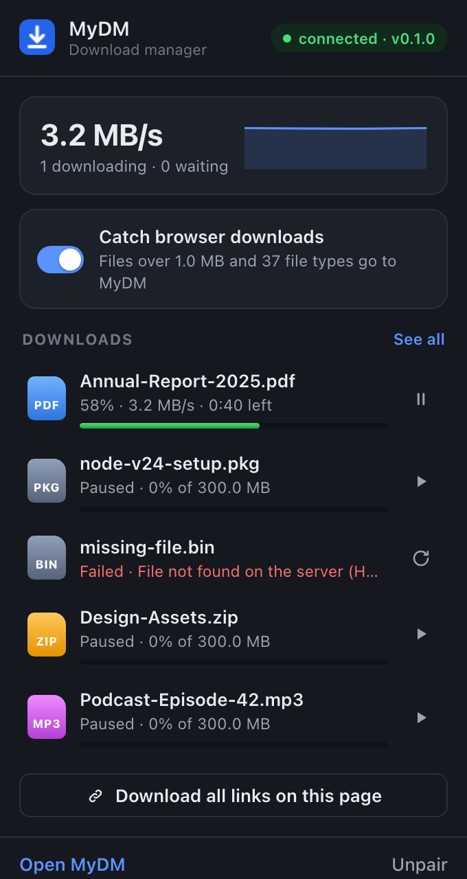 The SQDM extension popup: connection status, live speed, the “Catch browser downloads” switch and a list of downloads with progress.
